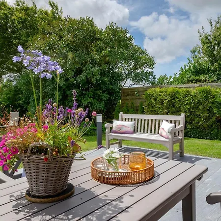 Holiday home Terpstich 60a